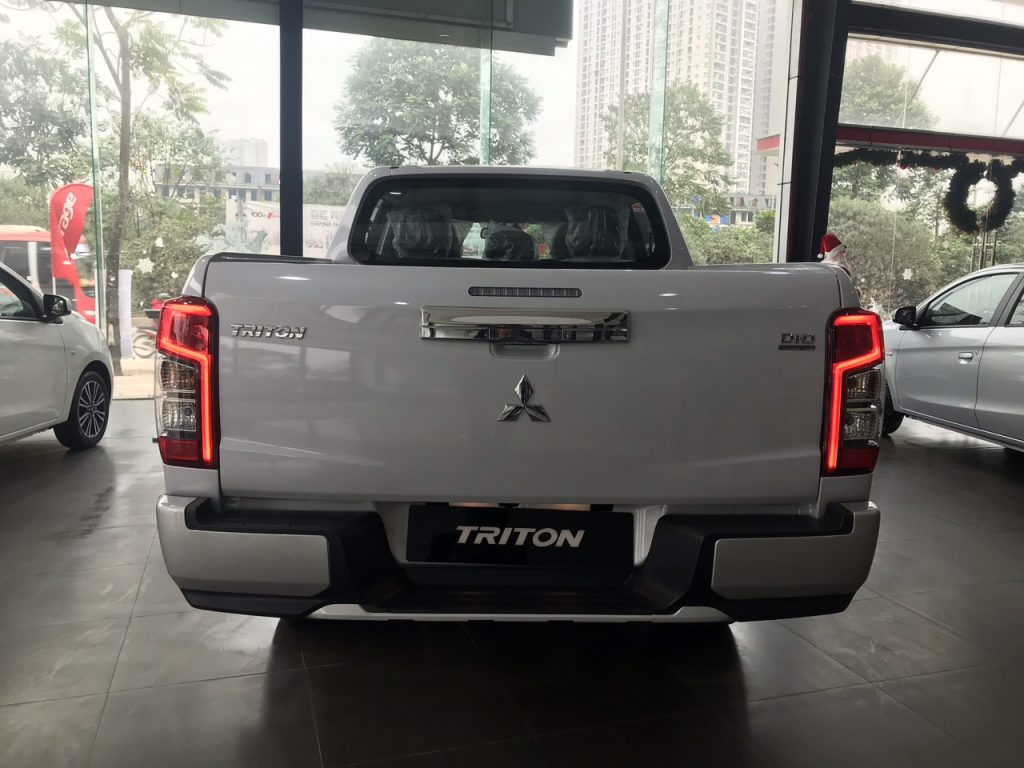Mitsubishi Motors Việt Hùng