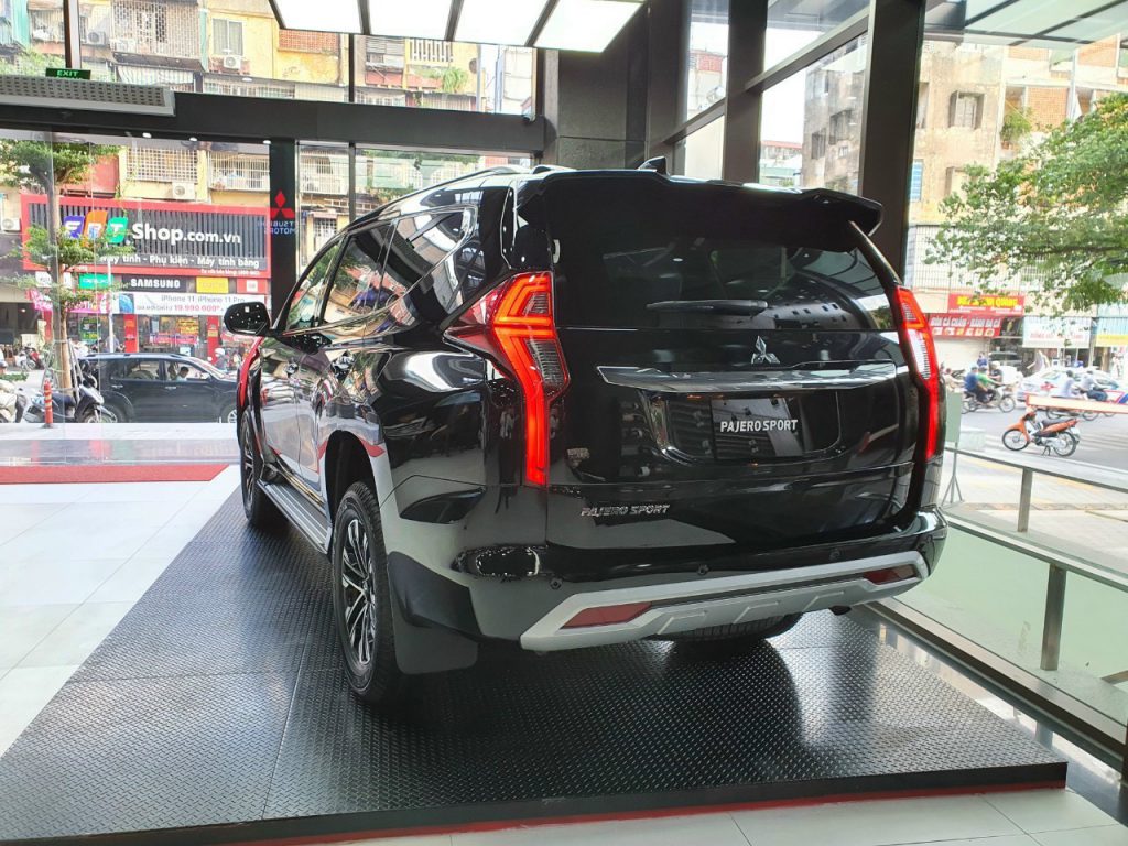 Mitsubishi Motors Việt Hùng