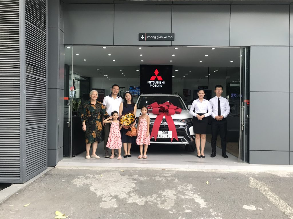 Mitsubishi Motors Việt Hùng